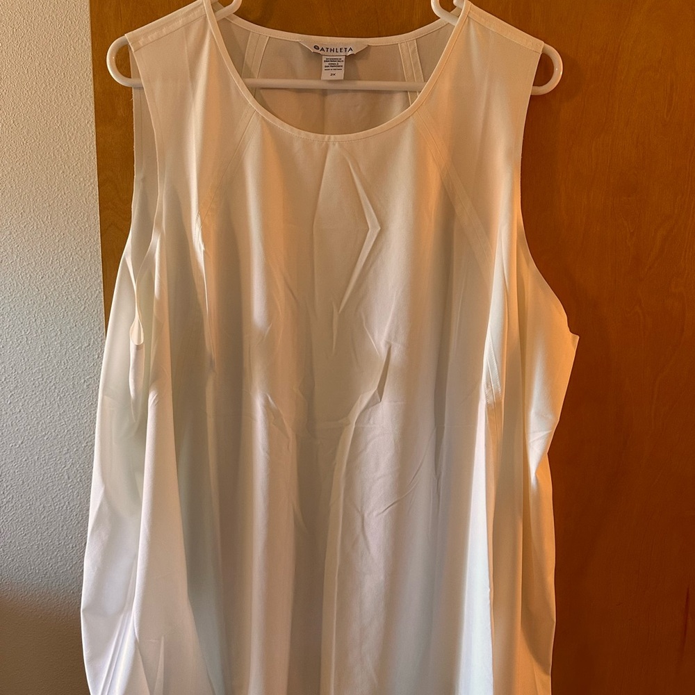 Athleta Cream Tank Top
